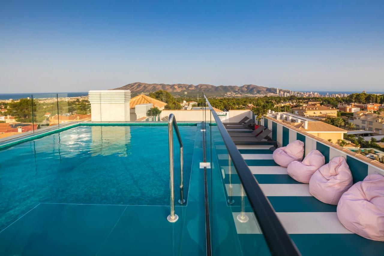 Barcelo La Nucia Palms酒店 外观 照片 Rooftop pool at the hotel