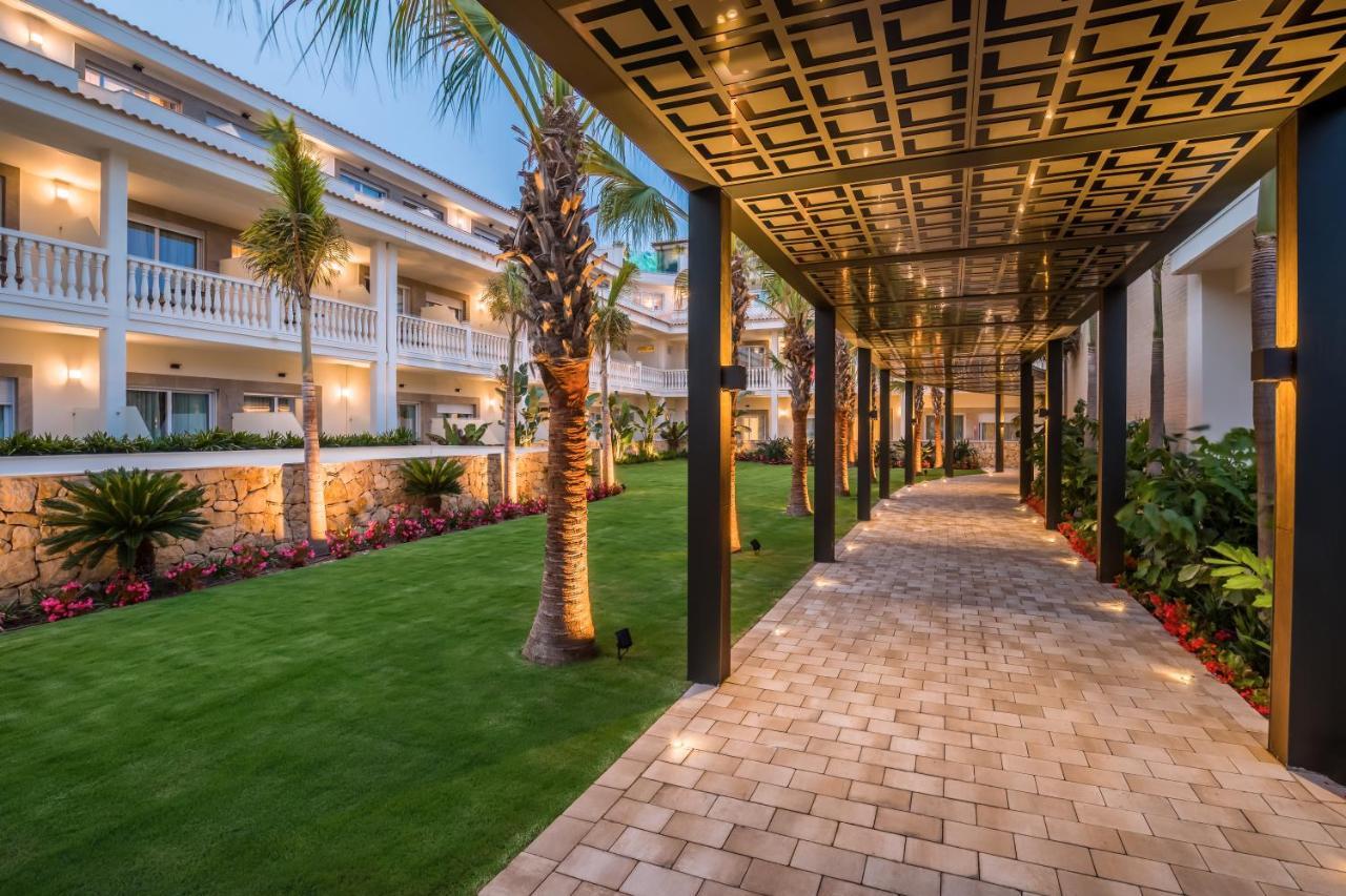 Barcelo La Nucia Palms酒店 外观 照片 The resort's main walkway